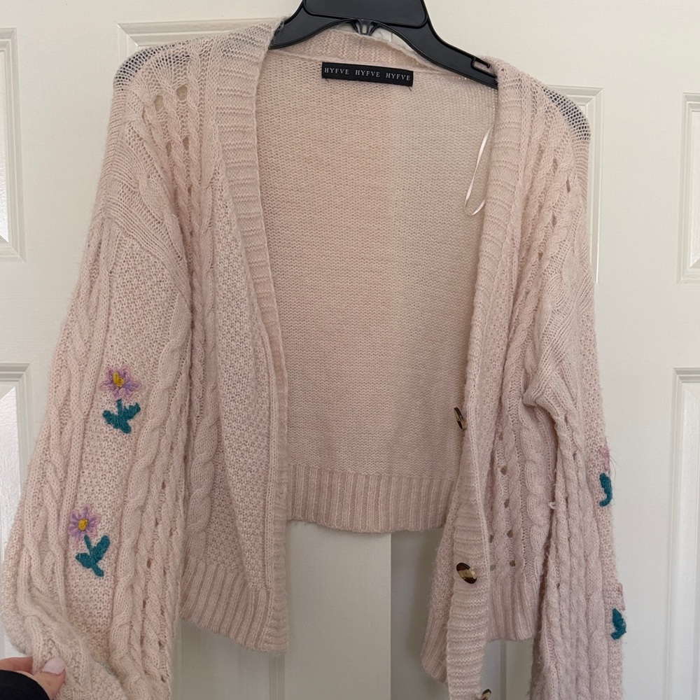 Women's Light Pink Cream Cardigan Sweater